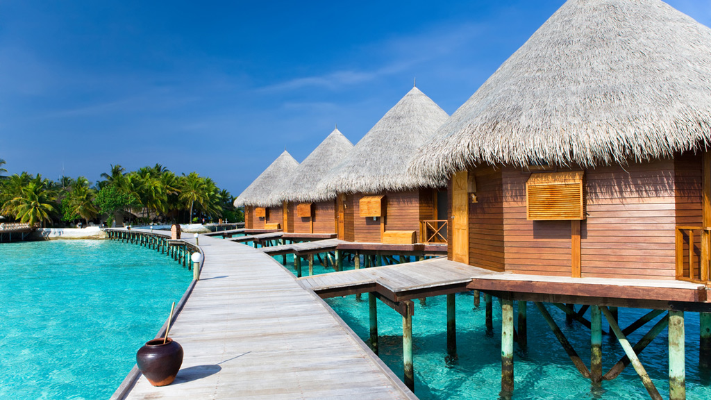 villas in the maldives